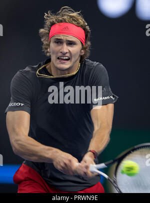 Peking, China. 4. Okt, 2018. Alexander Zverev Deutschland konkurriert während der zweiten Runde der Männer singles Match gegen Melek Jaziri Tunesiens bei China Open Tennisturnier in Peking, China, 4. Oktober 2018. Credit: Fei Maohua/Xinhua/Alamy leben Nachrichten Stockfoto