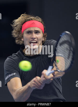 Peking, China. 4. Okt, 2018. Alexander Zverev Deutschland konkurriert während der zweiten Runde der Männer singles Match gegen Melek Jaziri Tunesiens bei China Open Tennisturnier in Peking, China, 4. Oktober 2018. Credit: Fei Maohua/Xinhua/Alamy leben Nachrichten Stockfoto