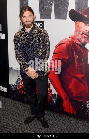 Los Angeles, CA, USA. 27 Sep, 2018. Tom Payne in der Ankunftshalle für The Walking Dead Saison 9 Premiere, DGA Theater, Los Angeles, CA September 27, 2018. Credit: Priscilla Grant/Everett Collection/Alamy leben Nachrichten Stockfoto