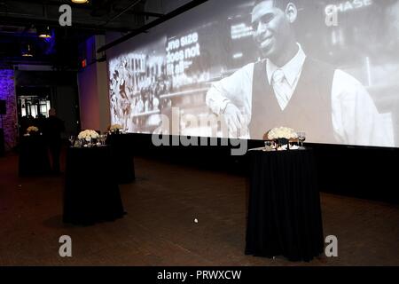 New York, NY, USA. 4. Okt, 2018. Bei der Ankunft für New Yorker für Kinder zu Host fallen Fete zu profitieren Jugendliche in Pflegefamilien, Highline, New York, NY, 4. Oktober 2018. Quelle: Steve Mack/Everett Collection/Alamy leben Nachrichten Stockfoto