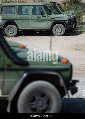 Munster, Niedersachsen. 28 Sep, 2018. Off-road Fahrzeuge der Bundeswehr vom Typ 'Greenliner' sind auf dem Trainingsgelände während der Übung "Land Operations 2018". Credit: Philipp Schulze/dpa/Alamy leben Nachrichten Stockfoto
