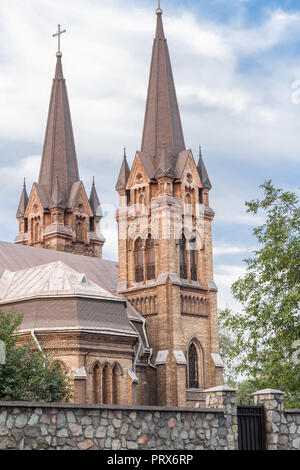 Fragment der St. Nikolaus Kirche in Kamianske, Ukraine. Römisch-katholische Kirche Stockfoto