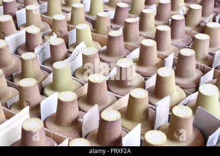 Beschichtet Sand Produkte für Gießen Stockfoto