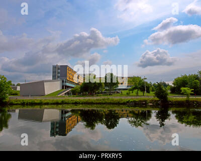 Trent University, Symons Campus, Peterborough, Ontario. Peter Gzowski College und Nozhem ersten Völker Performance Space Stockfoto