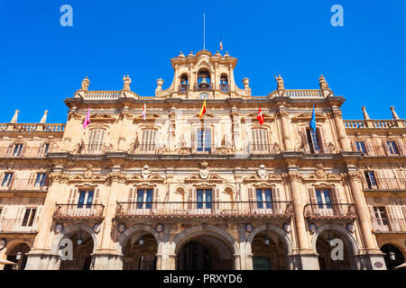 Die Plaza Mayor oder Main Square ist ein großer Platz im Zentrum von Salamanca, verwendet als öffentlicher Platz, Spanien Stockfoto