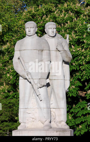 Denkmal für die bewaffnete Widerstandskämpfer gegen Nazi-Deutschland während des Zweiten Weltkriegs in Lüttich, Belgien Stockfoto