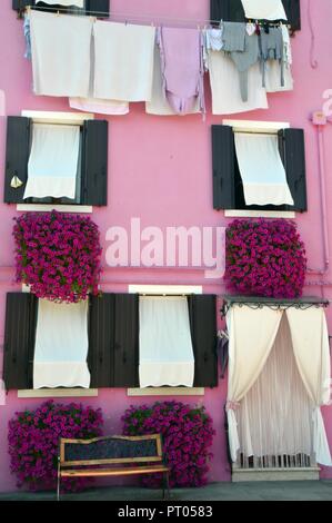 Bunte Häuser in Insel Burano Stockfoto