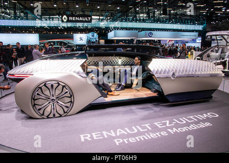 PARIS - Okt 3, 2018: Renault EZ-Ultimo Selbstfahrer Luxus lounge Concept Car präsentiert auf der Paris Motor Show. Stockfoto