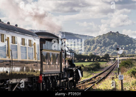 Dampfzug zu Dunster Stockfoto