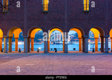 Rathaus Innenhof arcade am Abend, Stockholm, Schweden, Europa Stockfoto