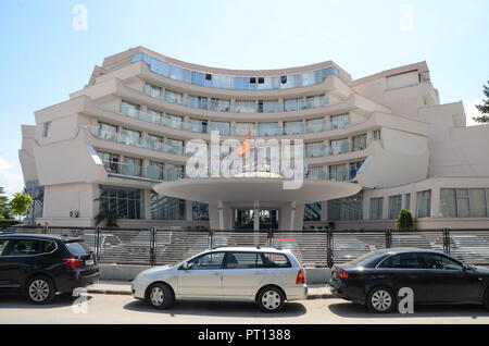 Vor dem Hotel Drim in Struga Mazedonien Stockfoto