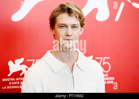 Venedig, Italien - 30. August: Joe Alwyn besucht "Der Favorit" Foto - Anruf während des 75. Filmfestival von Venedig am 30. August in Venedig, Italien 2018. Stockfoto