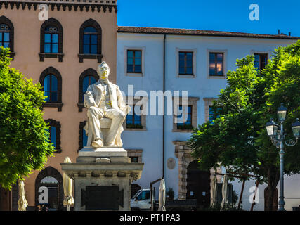 Nahaufnahme der Statue in der Tola, der Platz in der Stadt Sassari, Sardinien Stockfoto