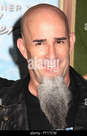 Los Angeles, USA. 4. Okt 2018. Scott Ian 10/04/2018 Die Los Angeles Premiere von 'My Abendessen mit Herve' bei Paramount Studios in Los Angeles, CA Foto von Izumi Hasegawa/HNW/PictureLux Kredit statt: PictureLux/Hollywood Archiv/Alamy leben Nachrichten Stockfoto