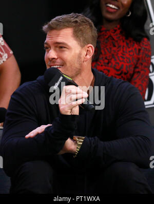 New York, NY, USA. 5. Okt, 2018. Alan Ritchson an der Titans Interview während der 2018 New York Comic Con Im Jacob K. Javits Convention Center in New York City am 5. Oktober 2018. Credit: Diego Corredor/Medien Punch/Alamy leben Nachrichten Stockfoto