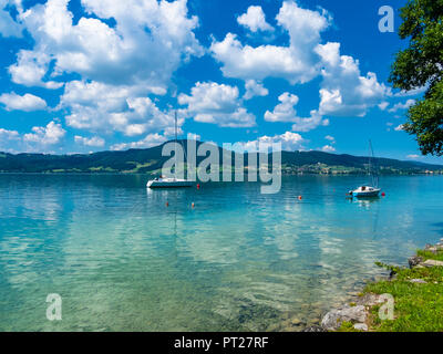 Österreich, Salzkammergut, Boote am Traunsee Stockfoto