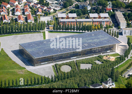 Luftbild, solar Akademie Mont Cenis, Herne-Sodingen, Europas größtes Solardach, Solaranlagen, erneuerbare Energie, Event Center, hotel, Luftaufnahme, der ASB und care center Mont-Cenis, Herne, Ruhrgebiet, Nordrhein-Westfalen, Deutschland, Europa, Stockfoto