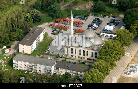 Luftaufnahme, DiTiB Duisburg, Merkez Moschee & Bildungszentrum, Duisburg, Ruhrgebiet, Nordrhein - Westfalen, Deutschland, Europa Stockfoto