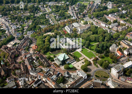 Luftaufnahme, Dinslaken Schloss, Altstadt, Stadtzentrum, Dinslaken, Ruhrgebiet, Niederrhein, Nordrhein-Westfalen, Deutschland, Europa Stockfoto