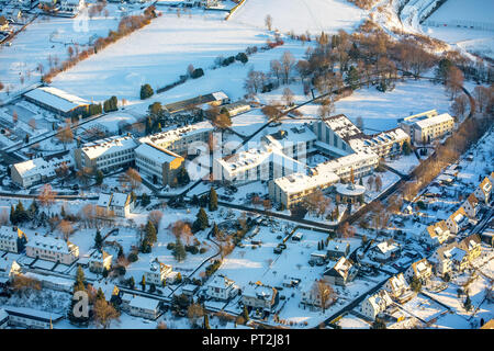 Technische Hochschule Kloster Bestwig Schwestern der Heiligen Maria Magdalena Postel, Bestwig, Sauerland, Nordrhein-Westfalen, Deutschland Stockfoto