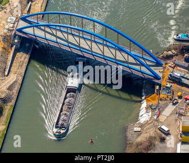 Gartrop Brücke über den Rhein-Herne-Kanal zwischen Obermeiderich und Hamborn, Duisburg, Ruhrgebiet, Nordrhein-Westfalen, Deutschland Stockfoto