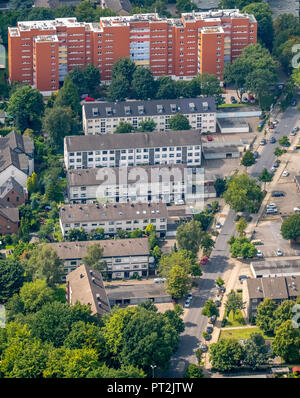 Apartment Blocks, Apartments und hohen Anstieg Tunnelstraße im Ort Zweckel, Gladbeck, Ruhrgebiet, Nordrhein-Westfalen, Deutschland Stockfoto