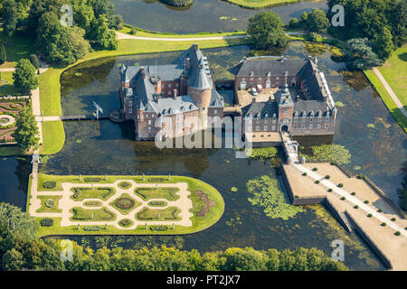 Isselburg, Niederrhein, Romantik Parkhotel Wasserburg Anholt, Museum Wasserburg Anholt, mit barocken Garten, Wasserburg Anholt, Isselburg, NRW, Deutschland Stockfoto