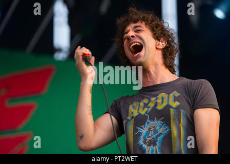 MADRID - SEP 8: Albert Hammond jr führt im Konzert an Dcode Music Festival am 8. September 2018 in Madrid, Spanien. Stockfoto