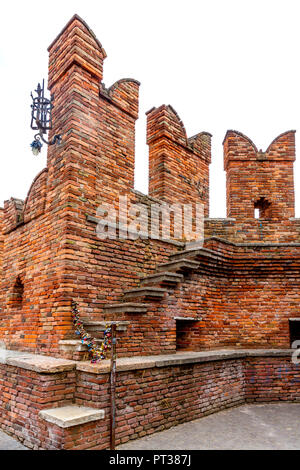 Scaligero Brücke, Detail, Ponte Scaligero, Etsch, Verona, Venetien, Italien, Europa Stockfoto