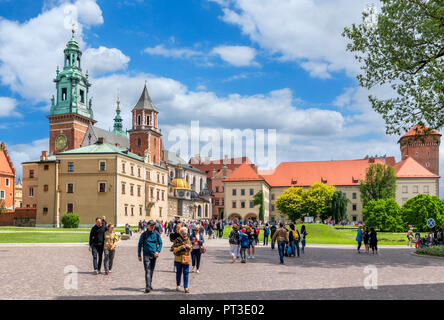 Und Kathedrale auf dem Wawel Schloss Wawel, Wawel, Krakau, Polen Stockfoto