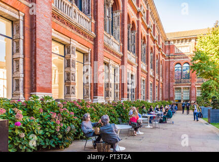 Eine typische Ansicht in Kensington in London. Stockfoto