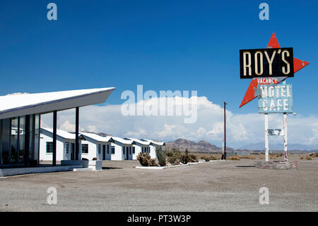 Amboy, USA, August 2014. Roy's Motel und Cafe in Amboy, Kalifornien. Berühmte Straße 66. Stockfoto