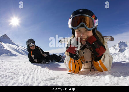 Snowboard Szene im Skigebiet Serfaus-Fiss-Ladis, in der Nähe von Landeck, Tirol, Österreich Stockfoto