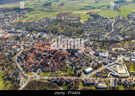 Core Stadt Wildungen mit Evangelischen Stadtkirche auf der Stadt Hill in Bad Wildungen, Gesundheit Zentrum und historische Spa im Landkreis Waldeck-Frankenberg, Nordhessen, Hessen, Deutschland Stockfoto