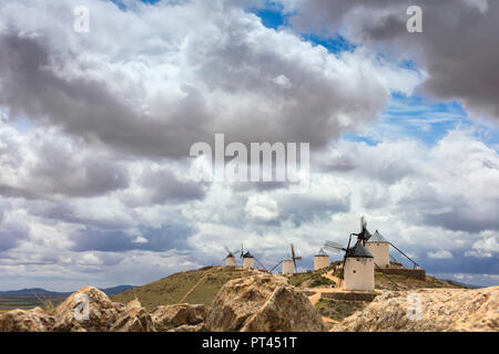 Die Windmühlen von Consuegra, Don Quixote route, Provinz Toledo, Kastilien-La Mancha, Spanien Stockfoto