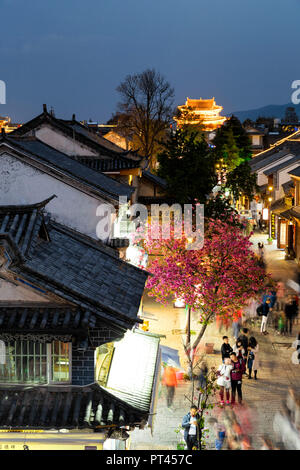 Dali Altstadt in der Dämmerung, Yunnan, China, Asien Stockfoto