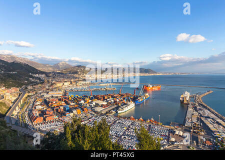 Anzeigen von Salerno, Kampanien, Italien Stockfoto