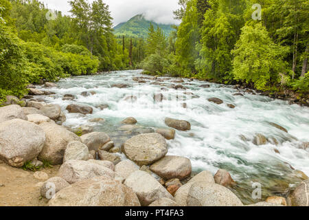 Wenig Susitna River auf dem Weg zum Hatcher Pass Alaska Stockfoto