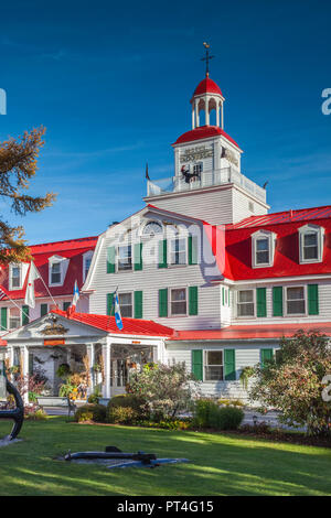 Kanada, Quebec, Cote Nord Region, Saguenay Fjord, Tadoussac, Hotel Tadoussac Stockfoto