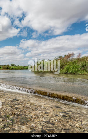 São Domingos do Cariri, Paraiba, Brasilien - Februar, 2018: Übertragung des São Francisco Fluss ist ein groß angelegtes interbasin Transfer zum trockenen Sertão i Stockfoto