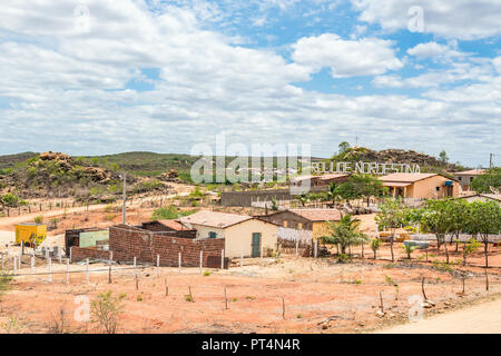 Cabaceiras, Paraíba, Brasilien - Februar, 2018: trockene Landschaft im Nordosten Brasiliens und ist als Roliúde Nordestina, einer brasilianischen Hollywood bekannt. Stockfoto