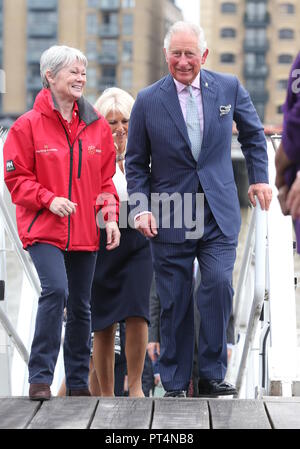 Der Prinz von Wales und die Herzogin von Cornwall besuchen Sie die 'MAiden "Yacht und mit Ihrer Königlichen Hoheit, Prinzessin Haya Bint Hussein in St. Katharine Docks in London, Wo: London, Vereinigtes Königreich, wenn: 5. Sep. 2018 Credit: WENN.com treffen Stockfoto