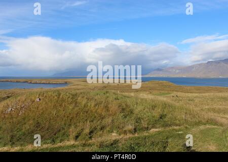 Insel Videy - Felder und Berge Stockfoto