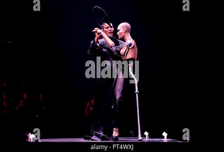 Grace Jones in der Nacht der Proms Konzert in Antwerpen (Belgien, 28/10/2010) Stockfoto