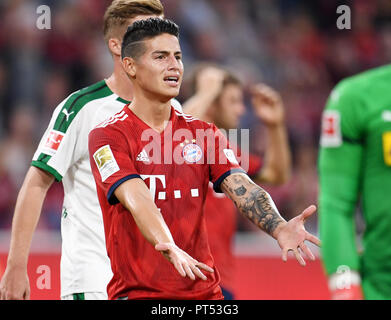 München, Bayern. 06 Okt, 2018. 06 Oktober 2018, Germany, München: Fußball: Bundesliga, FC Bayern München gegen Borussia Mönchengladbach, 7. Spieltag in der Allianz Arena. James Rodriguez von Bayern. Quelle: Tobias Hase/dpa - WICHTIGER HINWEIS: DFL d DFB-Vorschriften die Verwendung von Fotografien als Bildsequenzen und/oder quasi-Video./dpa/Alamy Leben Nachrichten verbieten Stockfoto