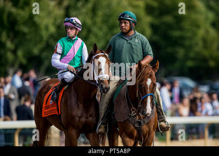 Lexington, KY, USA. 6. Okt, 2018. Oktober 06, 2018: Goldene Unfug mit Florent Geroux gewinnt den Thoroughbred Club von Amerika Stangen bei Keeneland Racecourse am Oktober 06, 2018 in Lexington, Kentucky. Evers/ESW/CSM/Alamy leben Nachrichten Stockfoto