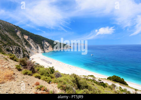 Berühmte Myrtos Beach in Kefalonia Insel. Griechenland. Stockfoto