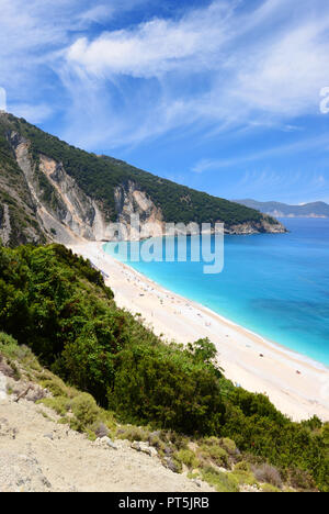 Berühmte Myrtos Beach in Kefalonia Insel. Griechenland. Stockfoto