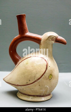 Lakeland Florida, Polk Museum of Art, innen, Steigbügel Glas BID Form Moche Peru Keramik Blackware, FL180731208 Stockfoto