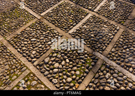 Italien, Bellagio, Comer See, Quadrat Kopfsteinpflaster Muster Stockfoto